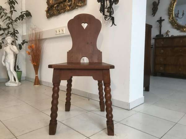 uriger alter Bauernsessel Sessel Stuhl Herzerlsessel W3312