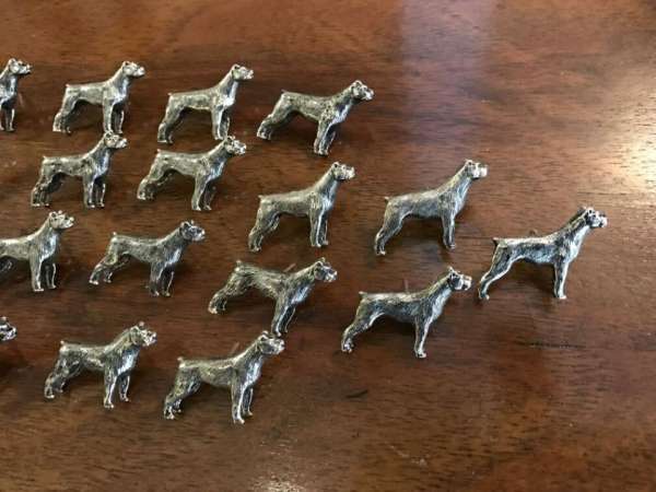 figürliche Anstecknadel Metall Pin Brosche Hundeform Boxer 17-tlg - W1343